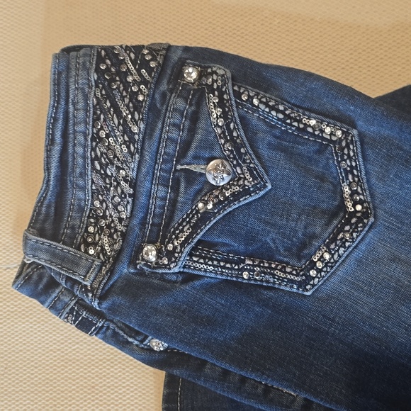 Miss Me Signature Bootcut  Size 26 - Picture 2 of 4